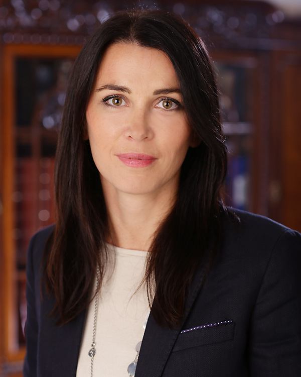 Tamara Nikolic - Associate, attorney at law